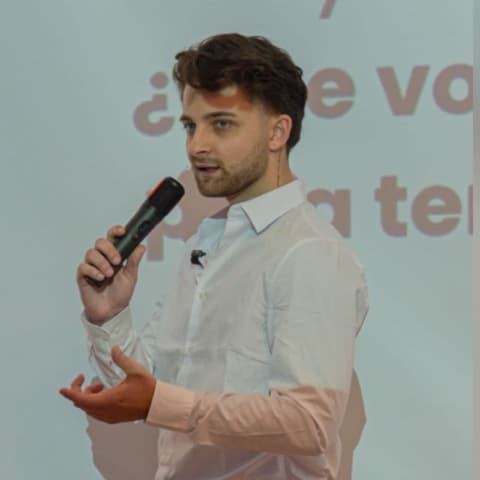 Federico Garbarino, CEO y fundador en insights apps